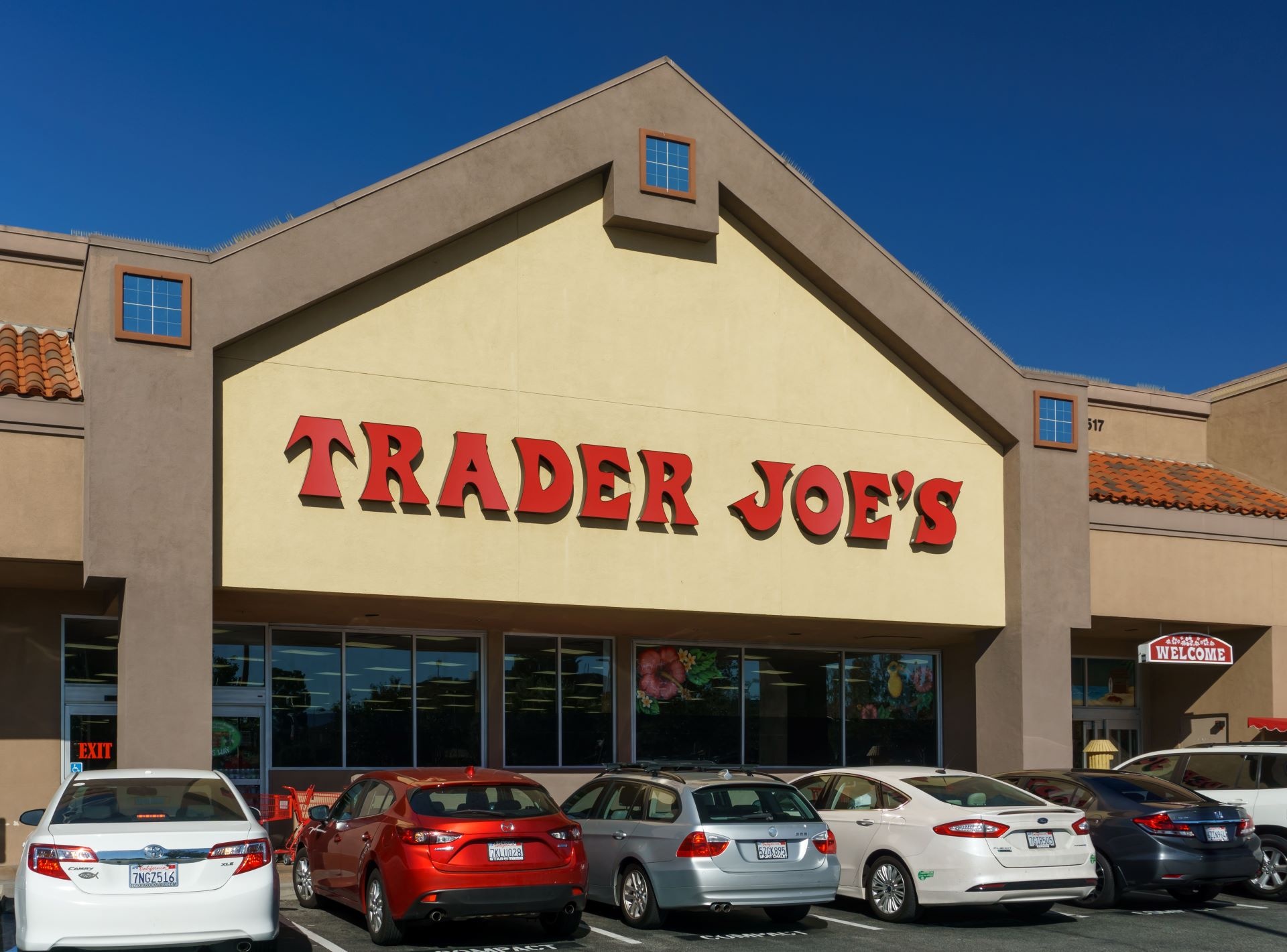 Trader Joe's takes top spot on grocery retailer ranking