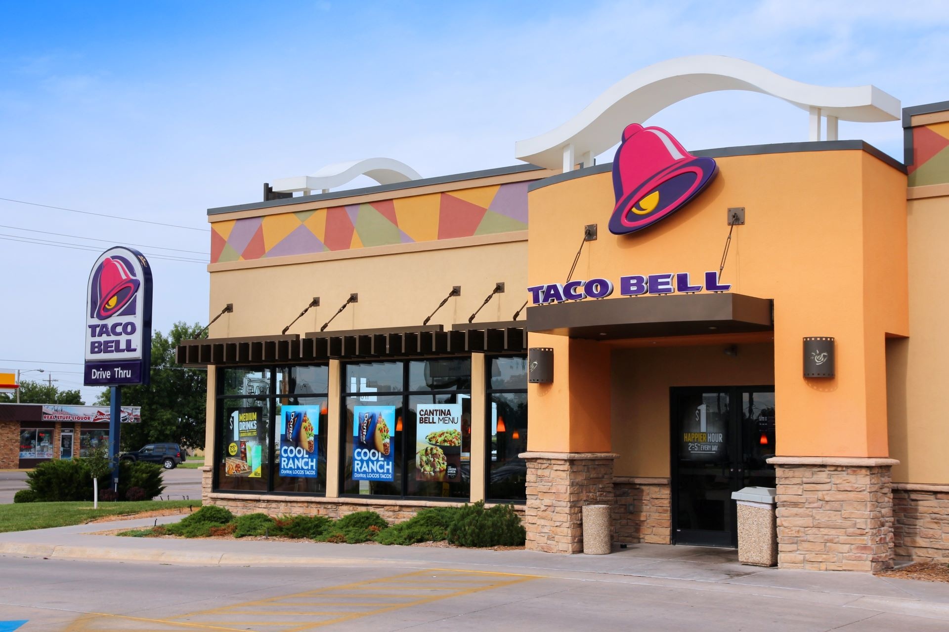 Taco Bell is making a dramatic change to over 100 of its iconic fast-food restaurants: 'A seamless opportunity'