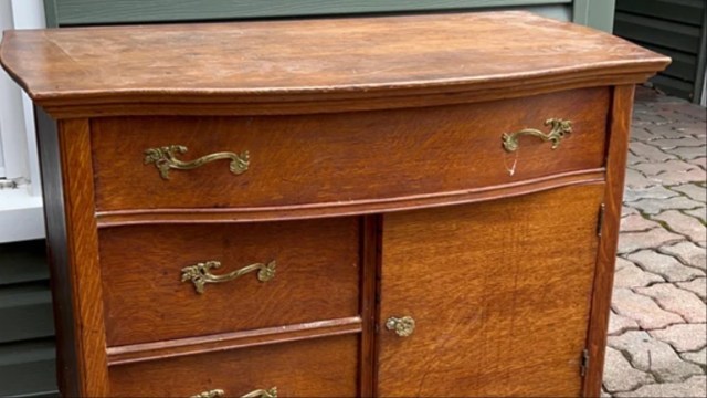 Washstand vanity