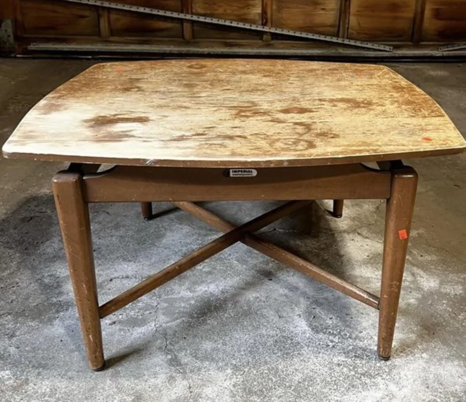 DIY expert returns dilapidated vintage table to its former glory