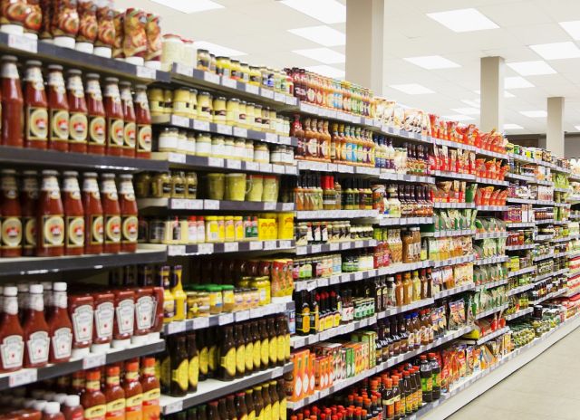 Shortage of cult-classic kitchen staple, Sriracha