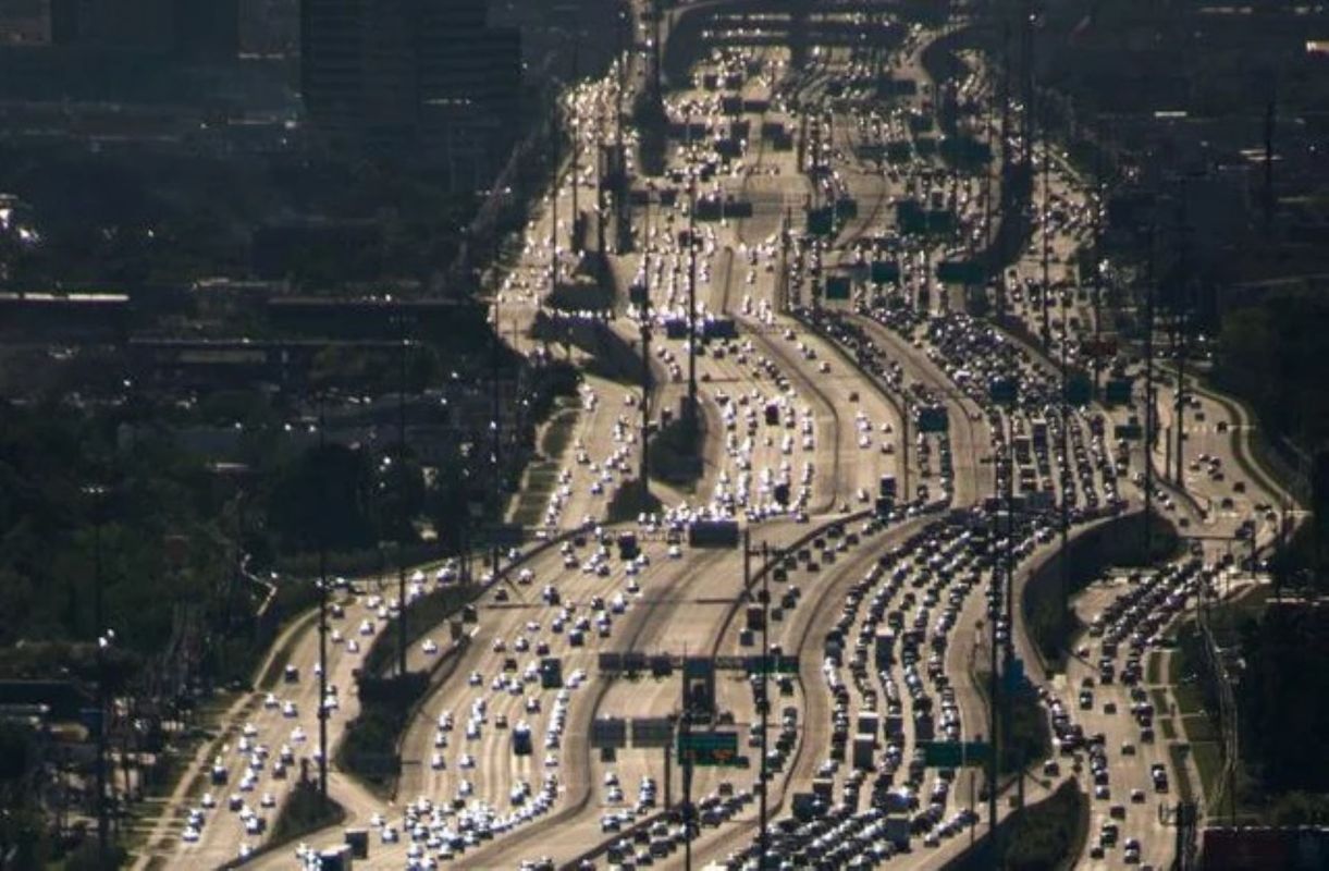 Dizzying photo of world’s widest freeway