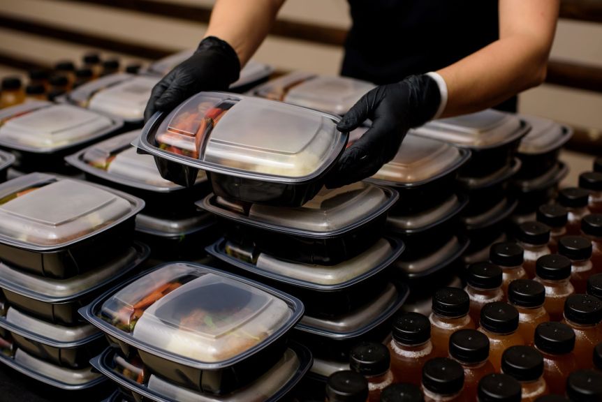 NYC's Kitchen Drawers Full of Plastic Utensils Can be Cleared Out with  #SkipTheStuff Bill