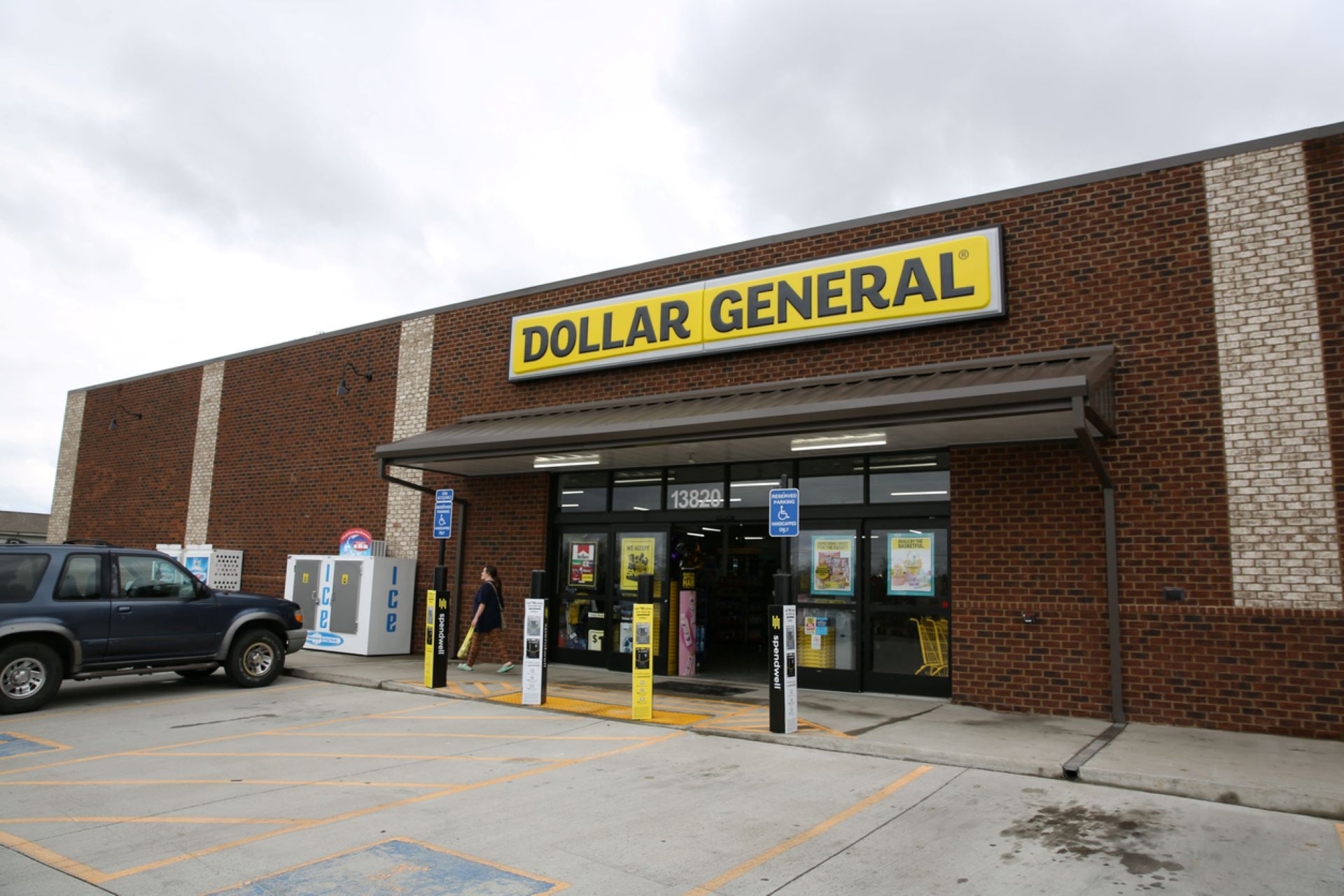 Dollar General throwing away frozen food waste