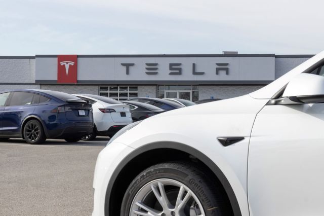 Tesla Model X and S price drops