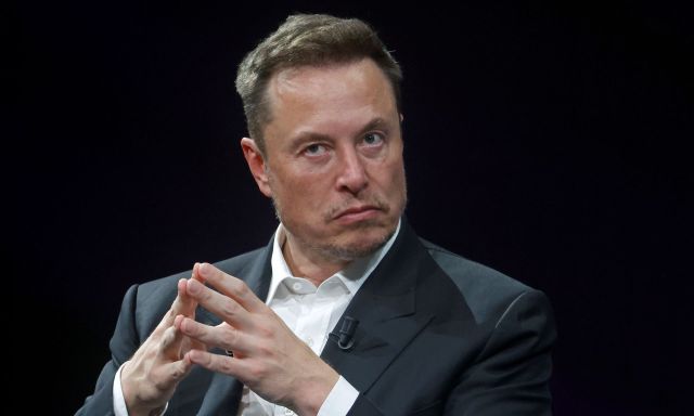 Elon Musk issues strong statement on the cost of EV battery materials