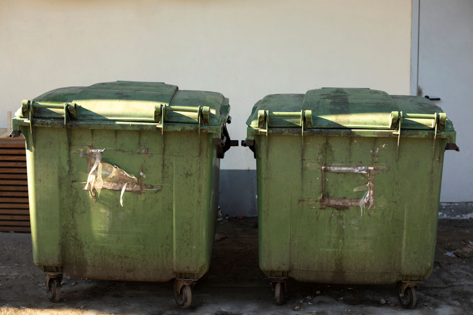 Grocery store food waste