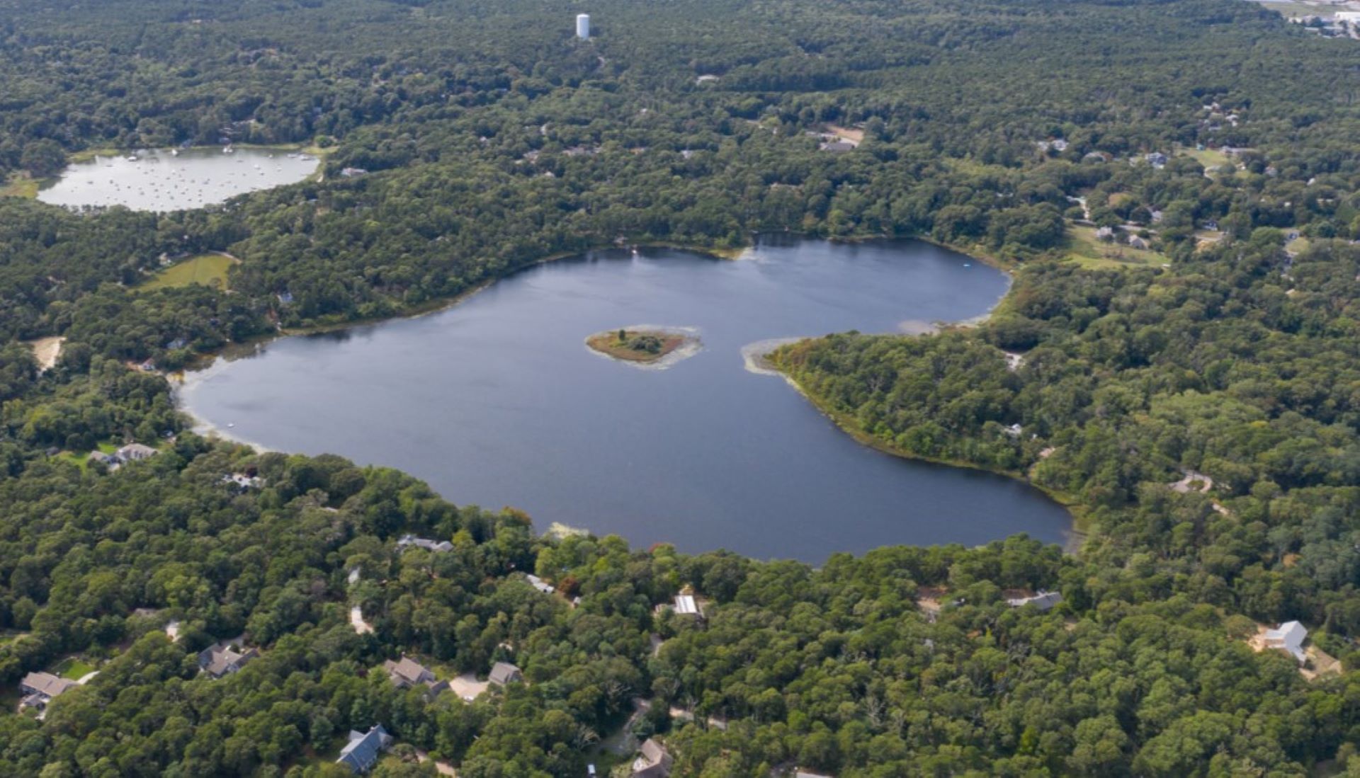 Freshwater lake, Restored wetlands could release additional polluting gases