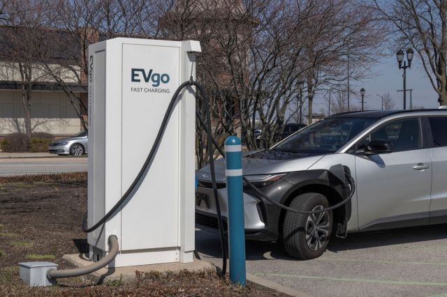 Fast-charging network EVgo partner with Audible Premium Plus