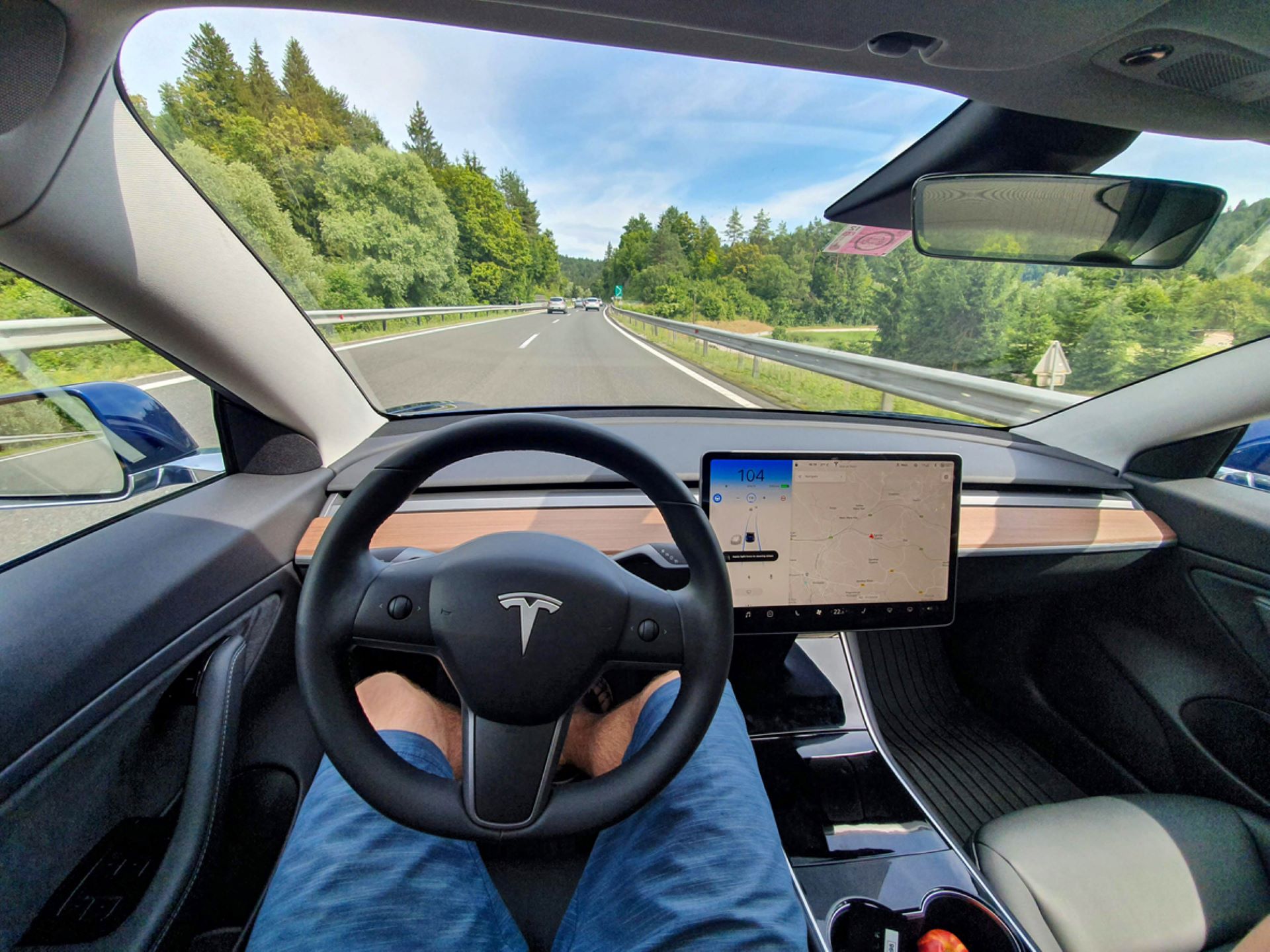 Tesla rolls out highly anticipated self-driving update after scrambling to meet its promises: 'Two-step forward, one-step back kind of process'