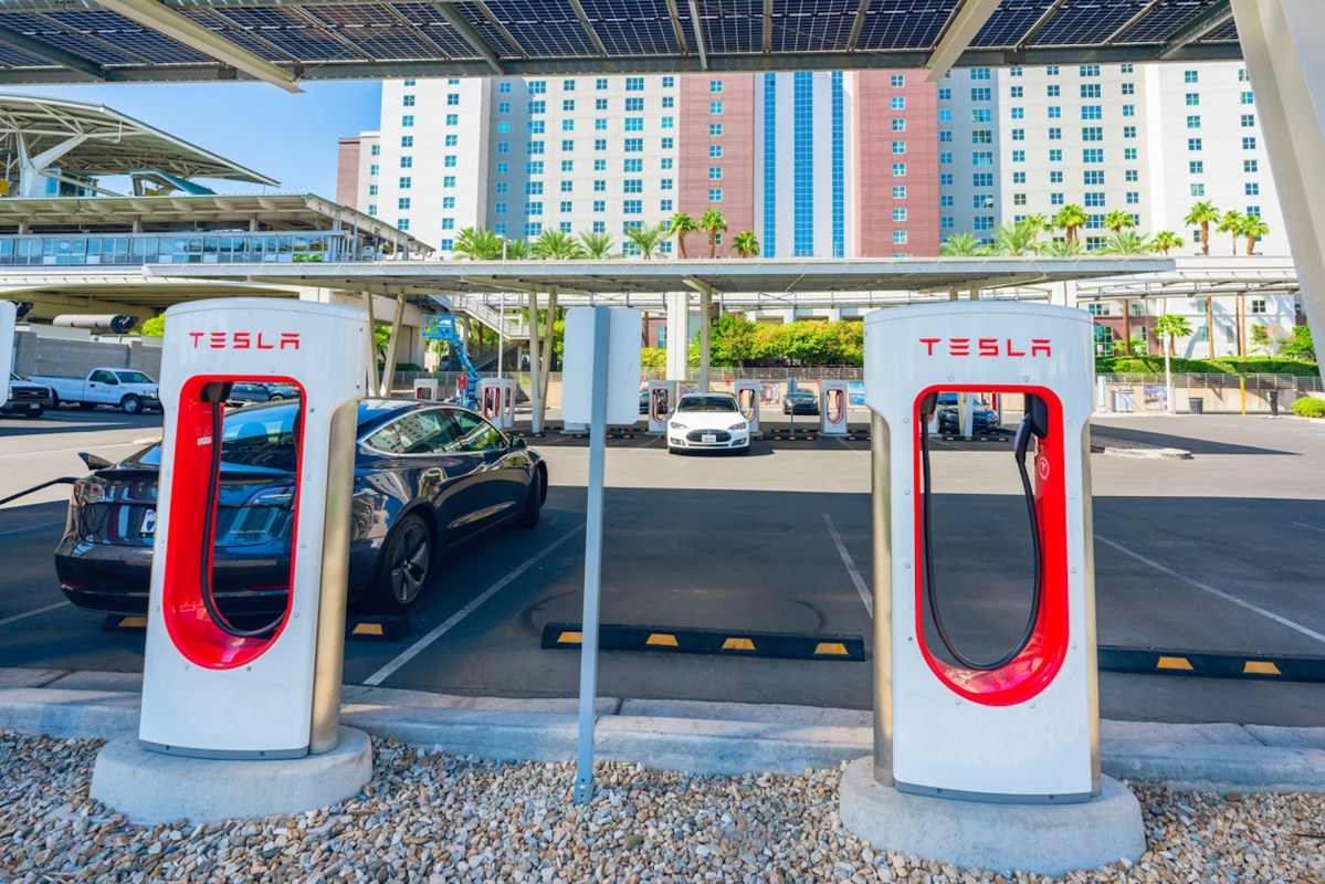 As the American public continues to embrace electric cars en masse, charging anxiety melts away when reliable stations wait at common road trip pit stops.