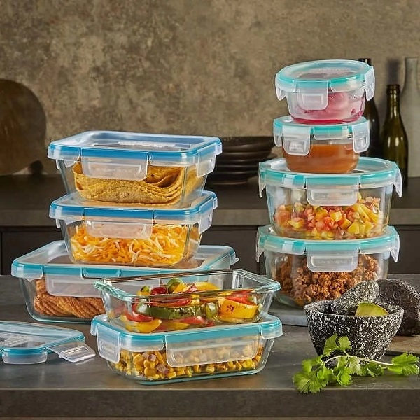 The ultimate set of glass storage containers … 