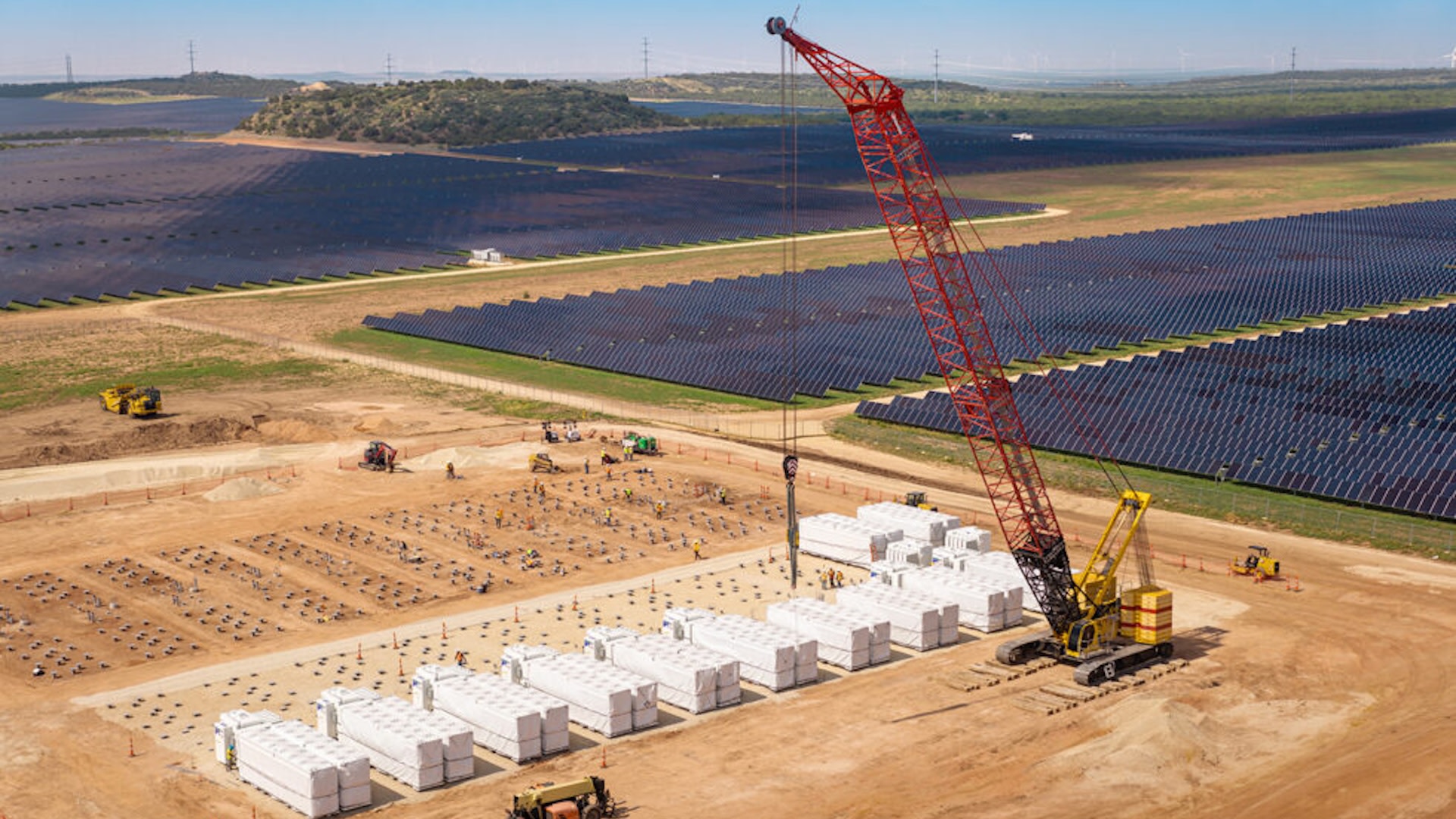 The company plans to build 0 million worth of battery plants to fix Texas’s ‘broken’ power grid – here’s how