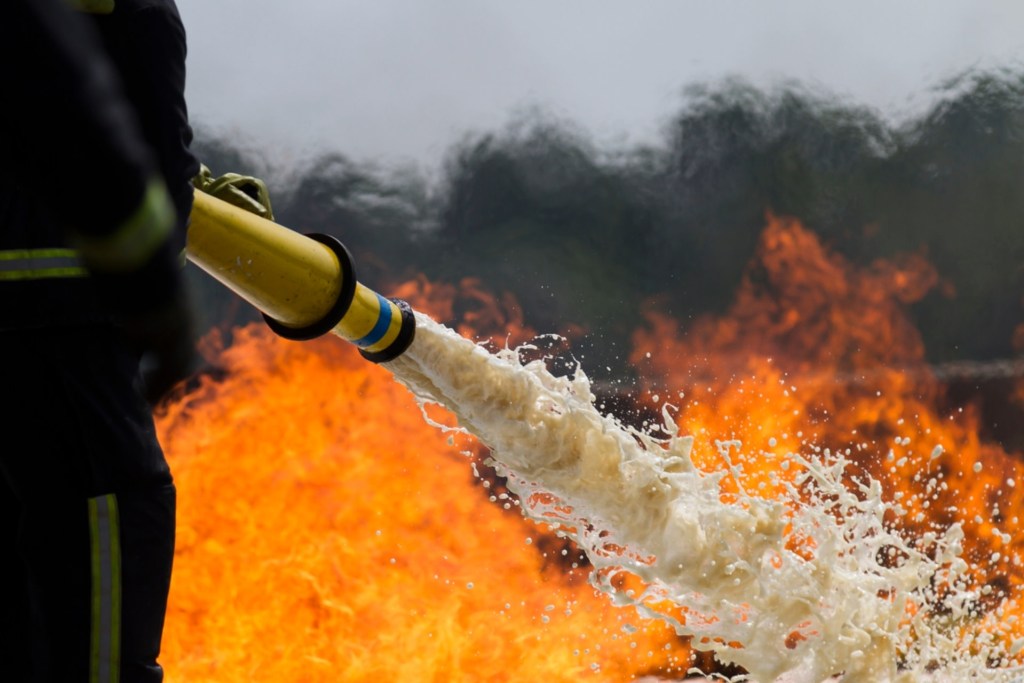 Documents reveal ‘chronic threat’ posed by firefighting foam despite environmental agency’s decades-long notice: ‘A missed opportunity’ – The Cool Down