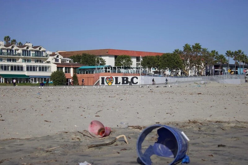 While it's stopping people from enjoying the shoreline, it also presents a threat to wildlife.