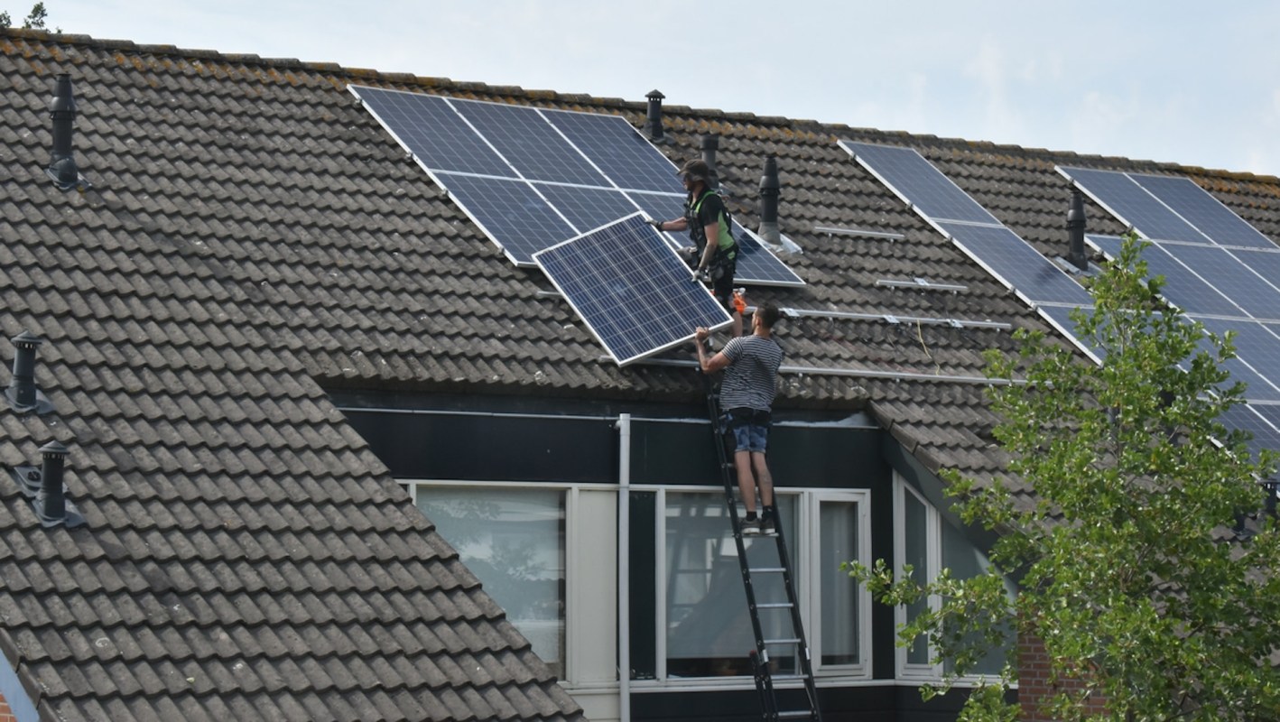 According to Forbes, you can save around $1,500 on average on annual energy bills by switching to solar.