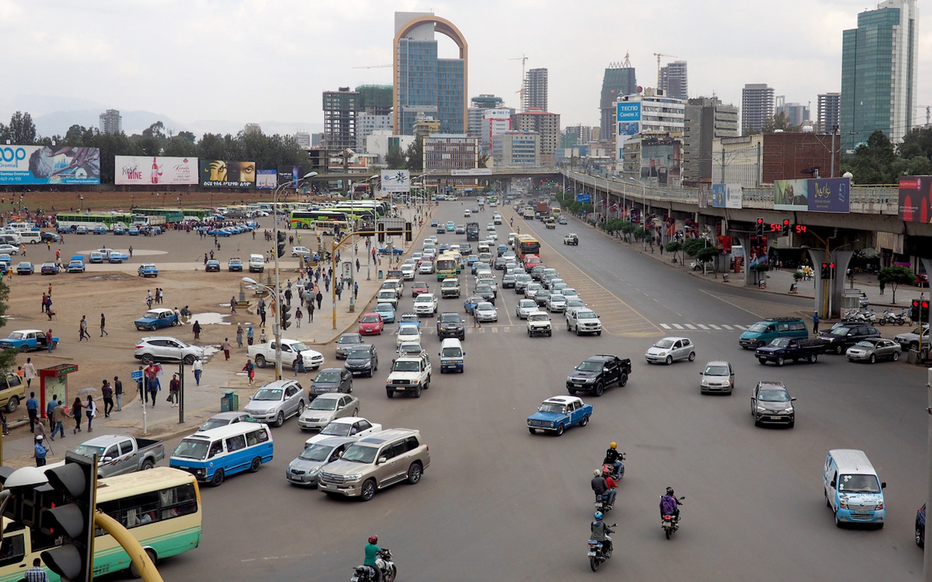 Locally assembled and imported electric cars comprise nearly 10% of Ethiopia’s current total ICE vehicle registrations, according to CleanTechnica.