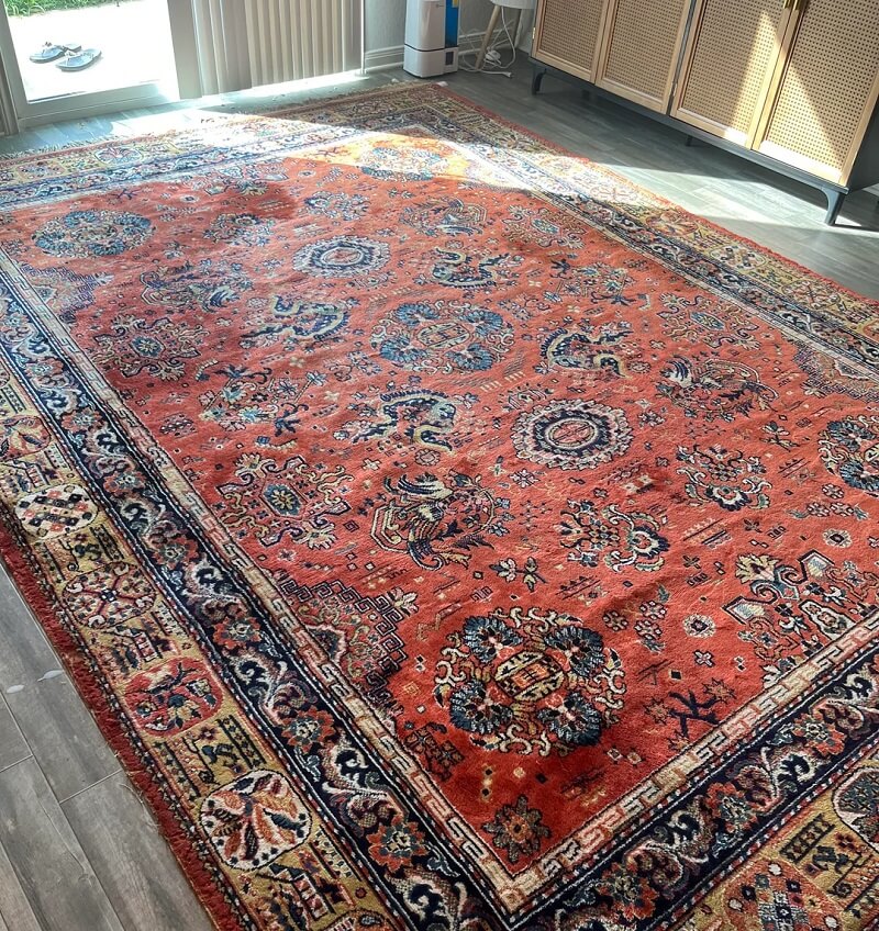 A high-quality Persian wool rug that might typically sell for hundreds or even thousands of dollars.