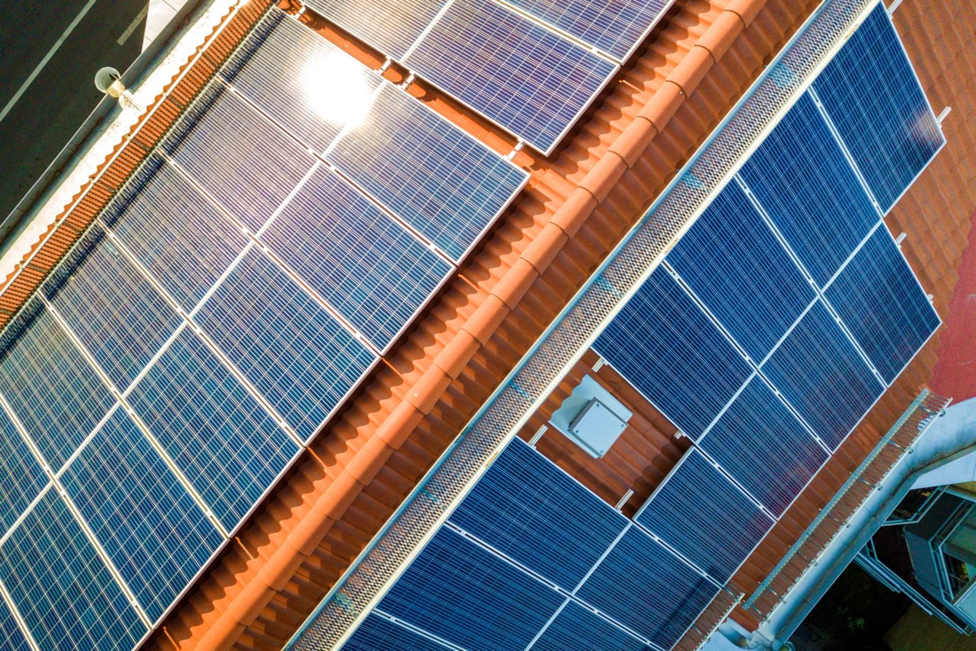 Report confirms homes with solar panels can sell for thousands more