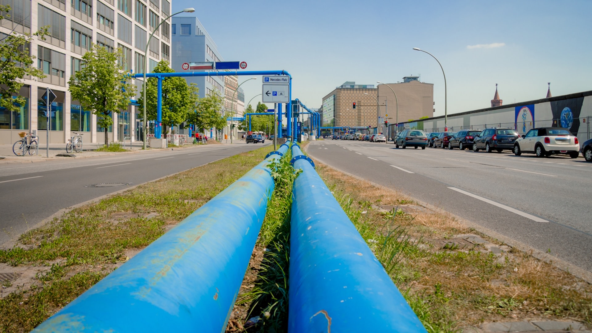 Berlin is one of the cities hopping on to this strategy and will have around 300,000 cubic meters of underground storage space for water by 2025.