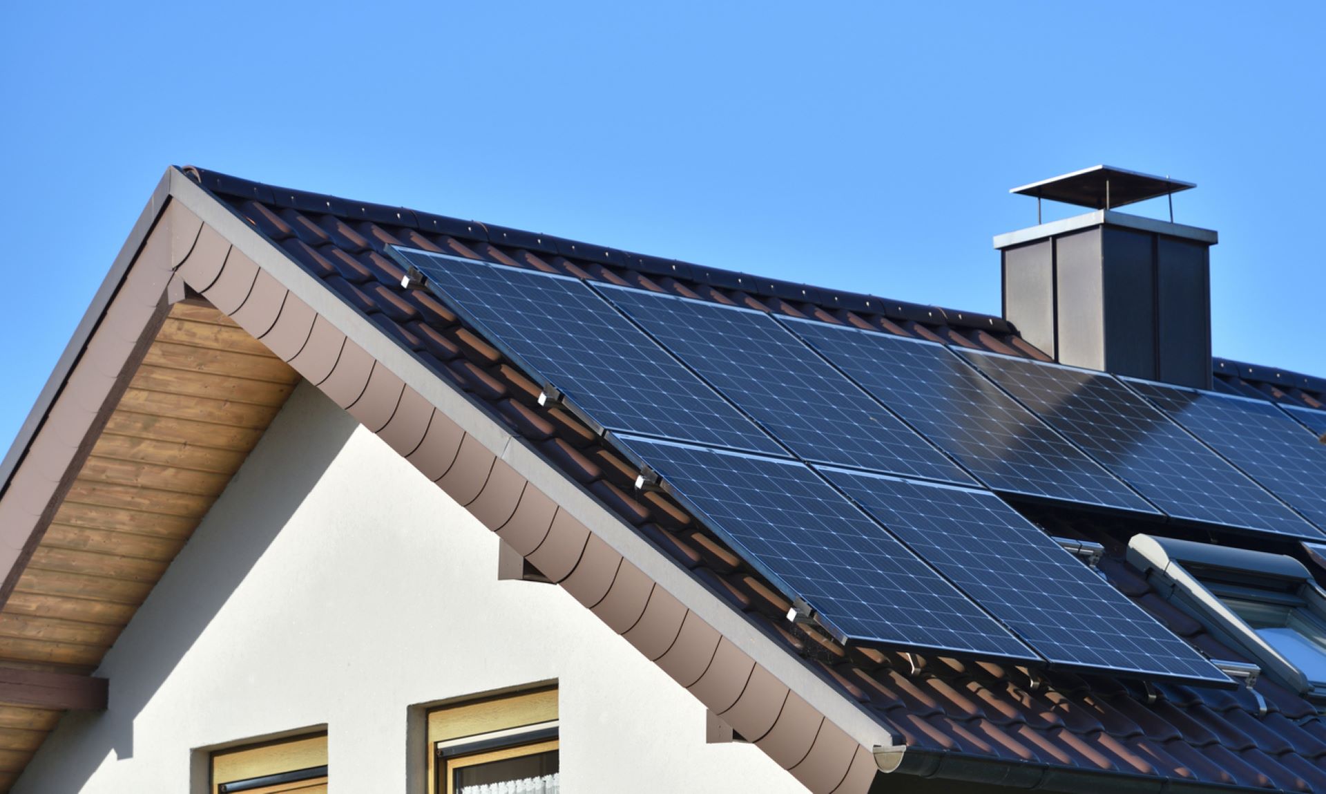 The free online resource helps you get quick solar installation estimates and compare quotes via its comprehensive tools.