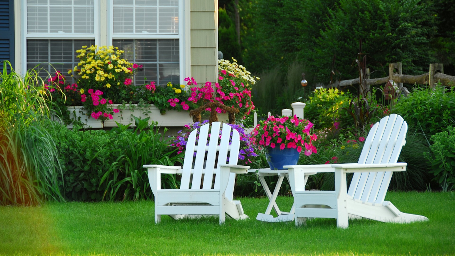 This garden setup isn't just beautiful; it's part of a growing movement.