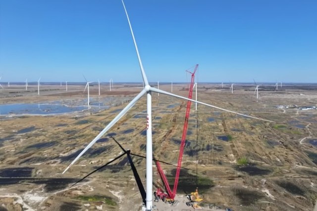 largest onshore wind turbine