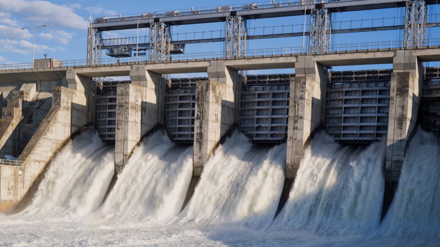 "This waste effectively blocks the water."